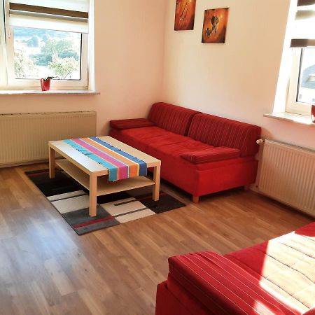 Apartment - Ferienwohnung 2 Treffen Am Ossiachersee Luaran gambar