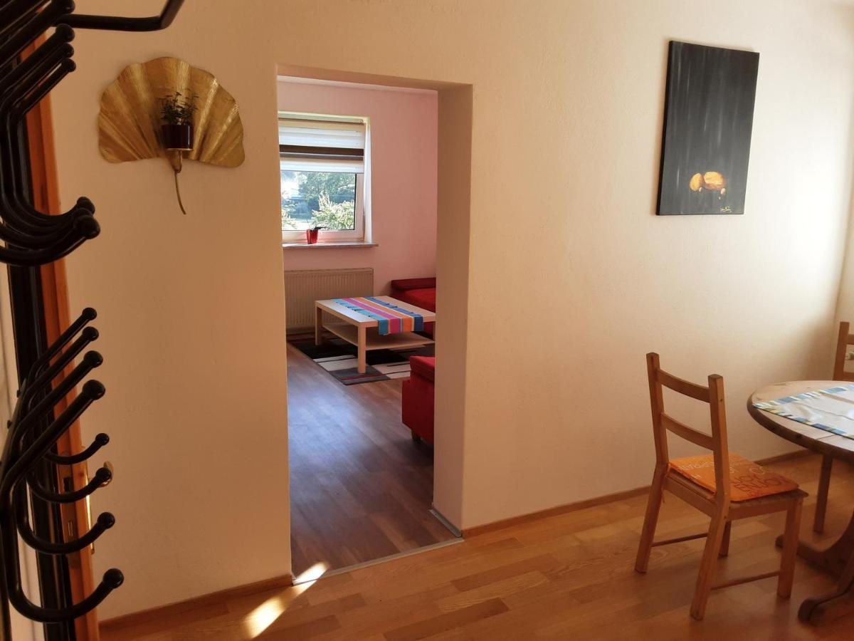 Apartment - Ferienwohnung 2 Treffen Am Ossiachersee Luaran gambar